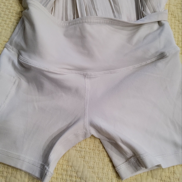 Ivivva Lululemon Pleat The Hiat Skirt Size 12 - Picture 7 of 8